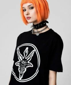 Long Clothing Baphomet - Black T-Shirt - Unisex -GOTHIC SKIRTS Shop baphomet black t shirt unisex long clothing 2 300x