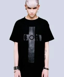 Long Clothing Boy Cross T-Shirt - Unisex -GOTHIC SKIRTS Shop boy cross t shirt unisex long clothing 10 300x
