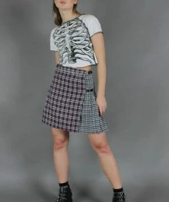 Jawbreaker Contrast Check Buckled Mini-Kilt -GOTHIC SKIRTS Shop contrast check buckled mini kilt jawbreaker 8 300x