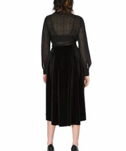 Banned Lily Skirt -GOTHIC SKIRTS Shop lily skirt banned 4 300x