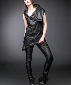 Queen Of Darkness Vest With Big Collar And Asymmetric Zipper -GOTHIC SKIRTS Shop vest with big collar and asymmetric zipper queen of darkness 3 300x